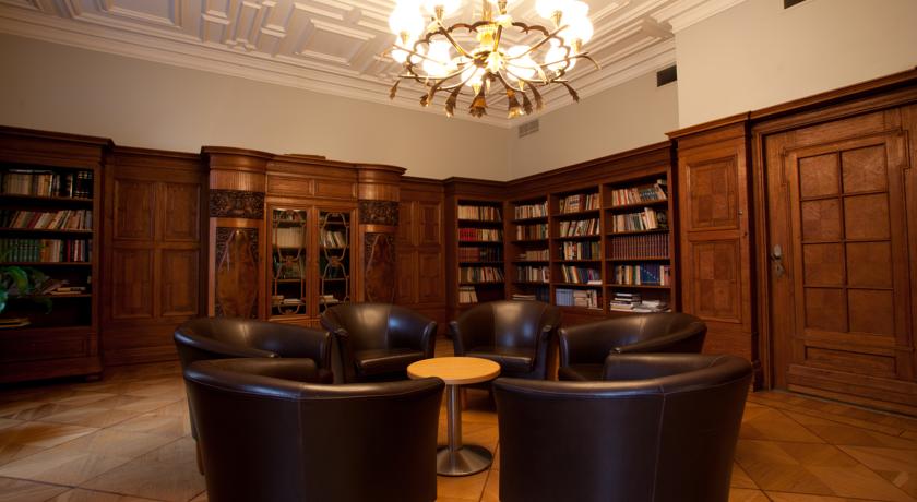 TRIBE Riga City Centre Hotel