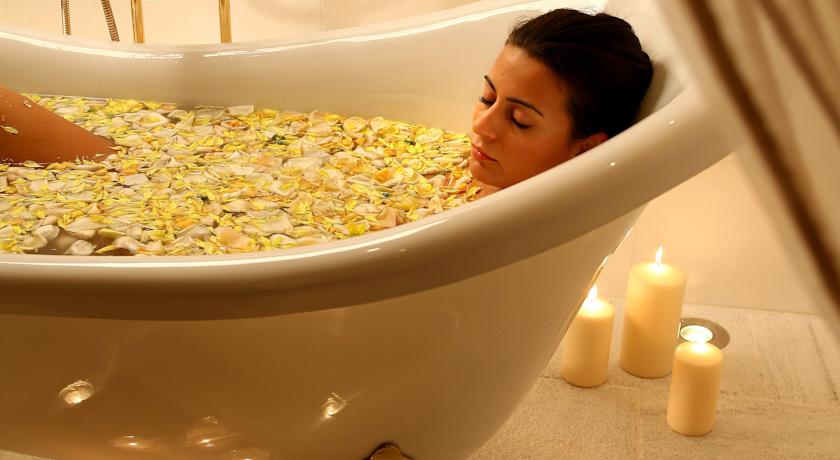 Aquamare Beach Hotel & Spa