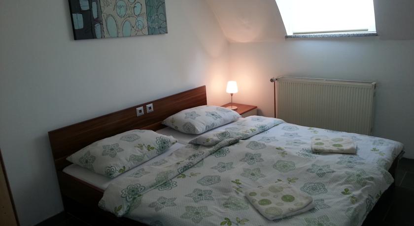 Guesthouse and Hostel Lika