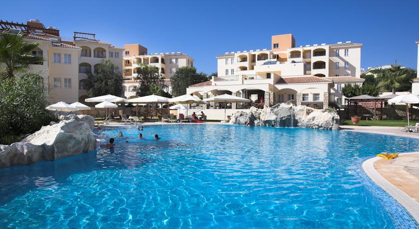 St. Nicolas Elegant Residence