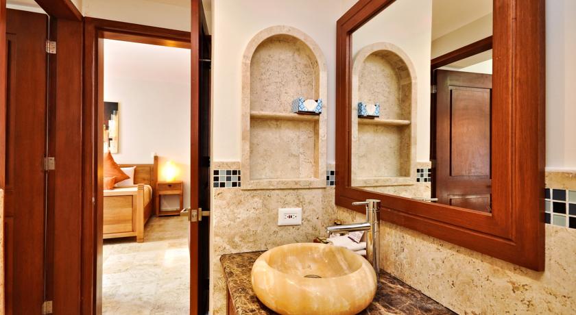 Acanto Hotel Playa Del Carmen Trademark Collection by Wyndham