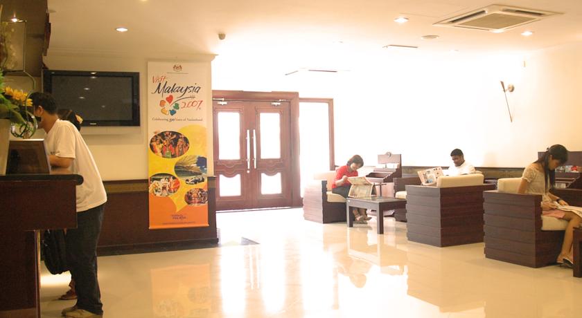 Malacca Straits Hotel