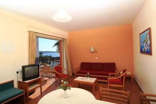 Kapetanios Aqua Resort