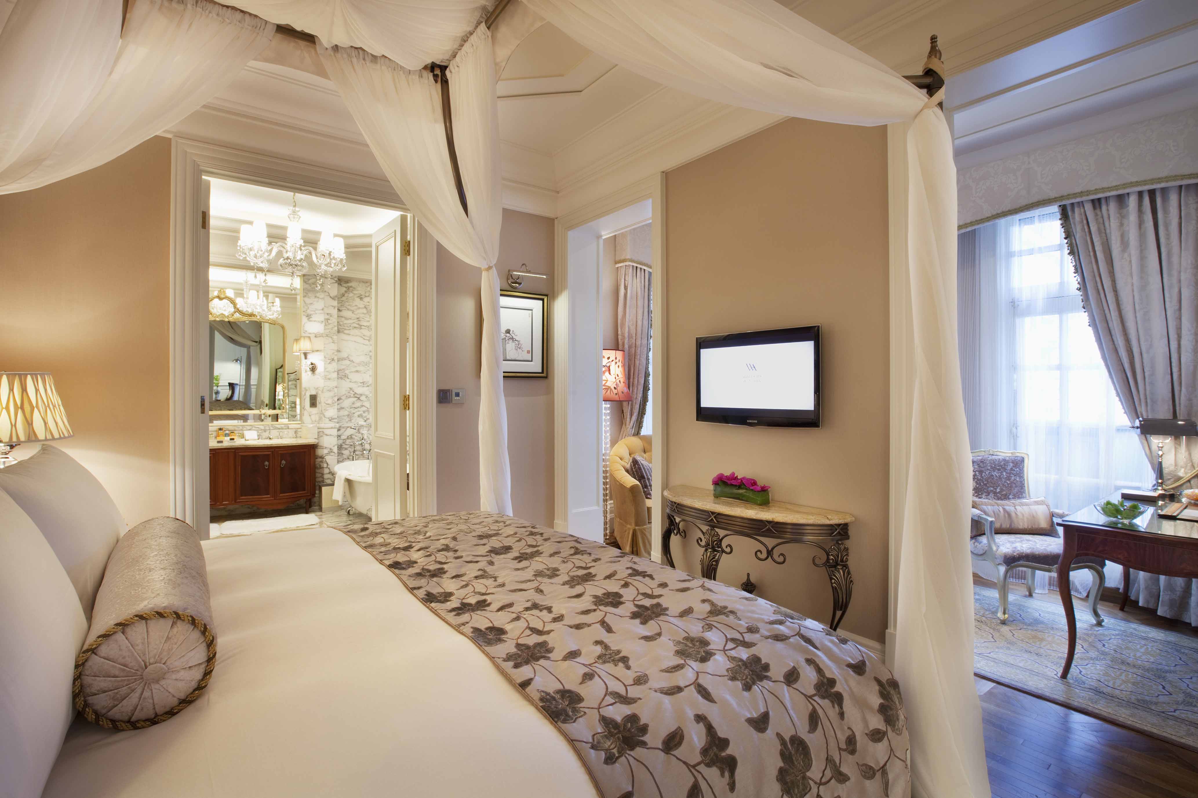 Waldorf Astoria Shanghai on the Bund