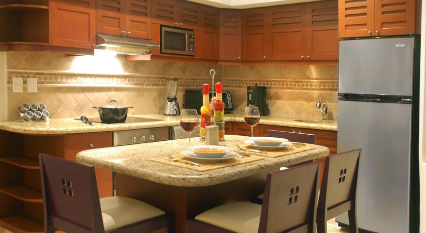 Maya Villa Condo Hotel & Beach Club