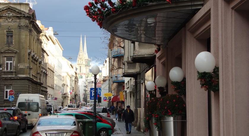 Best Western Premier Hotel Astoria