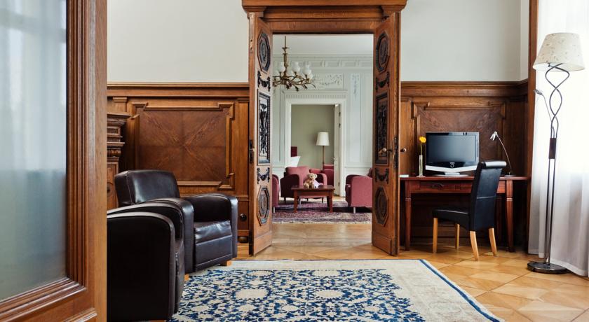 TRIBE Riga City Centre Hotel