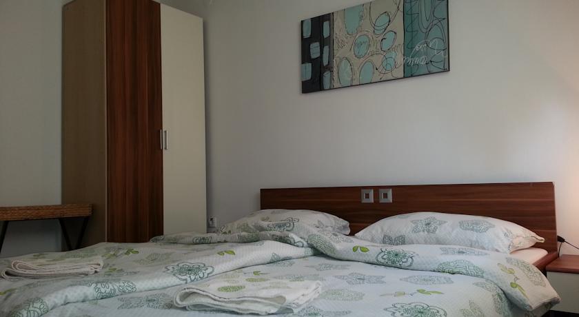 Guesthouse and Hostel Lika