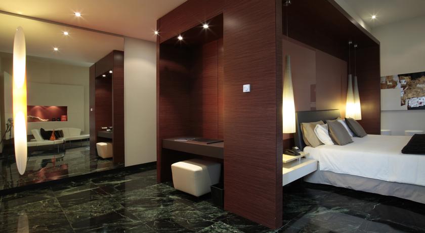 Anantara Palazzo Naiadi Rome Hotel