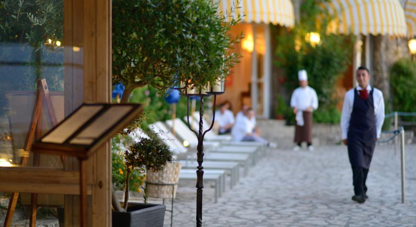 Caesar Augustus Hotel