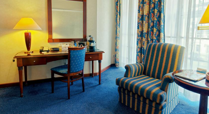 Cosmos Selection Saint-Petersburg Nevsky Royal Hotel, a Member of Radisson Individuals