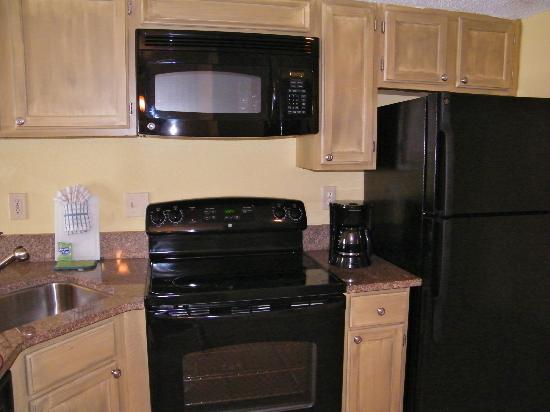 Palmera Inn and Suites