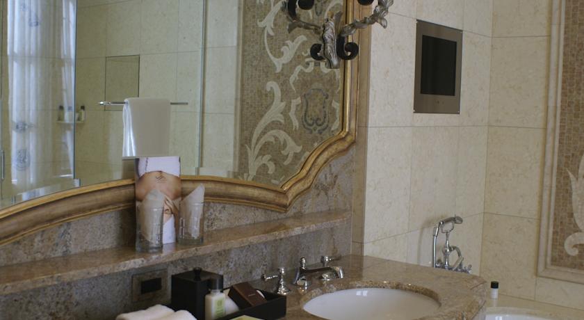 The Maybourne Beverly Hills