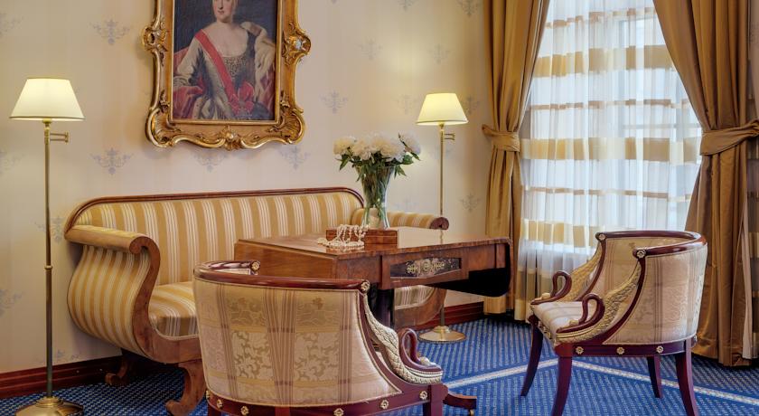Grand Hotel Moika 22