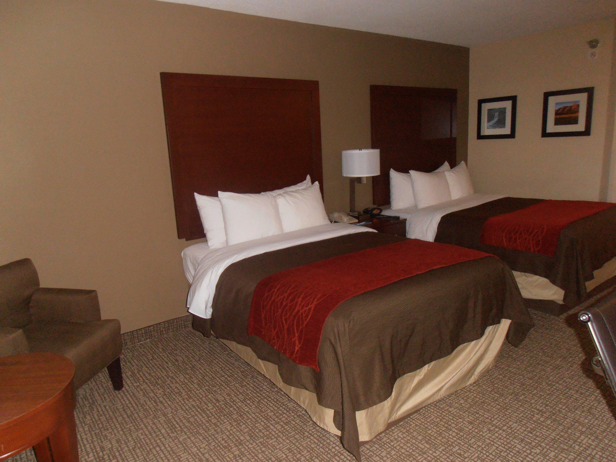 Spark by Hilton Denver East I 70