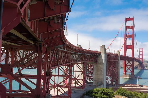 Golden Gate Bridge