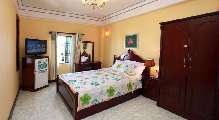 La Suisse Hotel