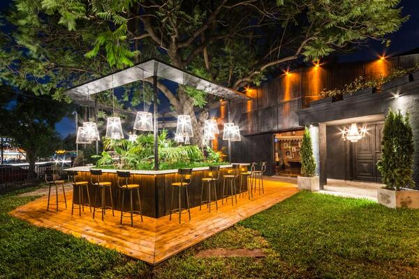 Onas Hostel & Suites