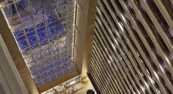 Dusit Thani Abu Dhabi