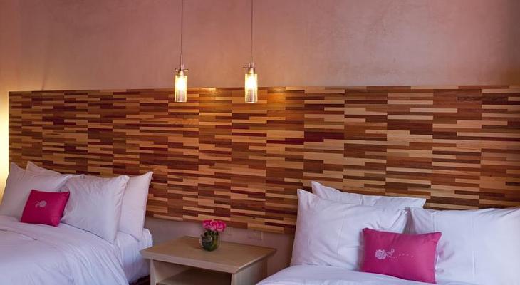 Rosas & Xocolate Boutique Hotel & Spa