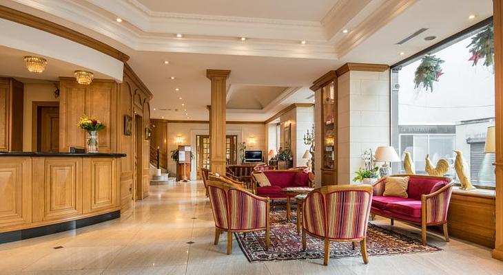 Hotel Bristol
