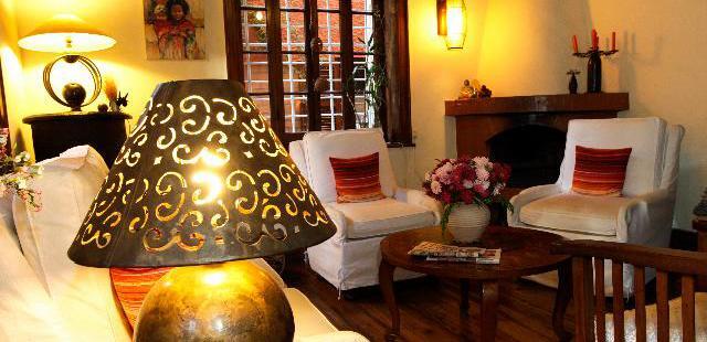Chez Aina
