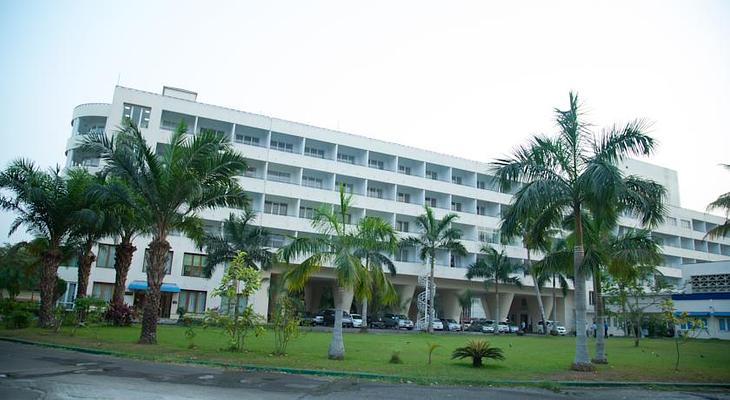 Inya Lake Hotel, Yangon