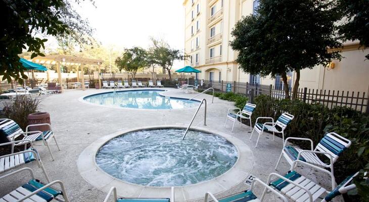 La Quinta Inn & Suites by Wyndham Houston Galleria Area