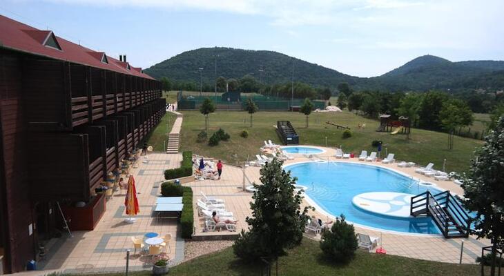 Petnehazy Club Hotel