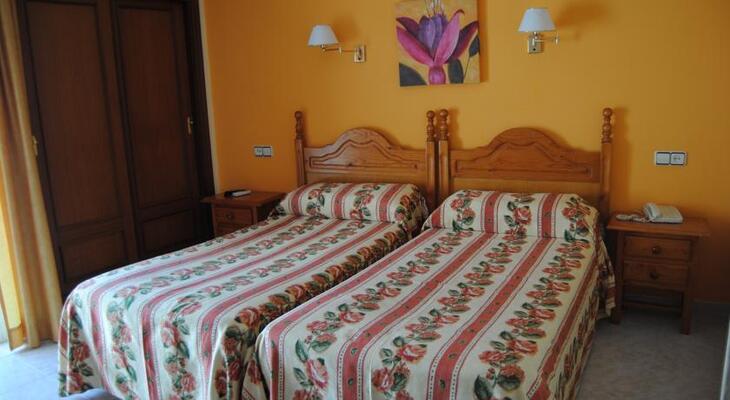 Hostal Italia