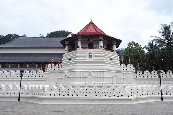 Temple of the Sacred Tooth Relic