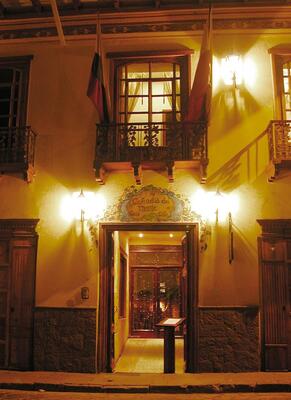 La Cofradia Pub-House