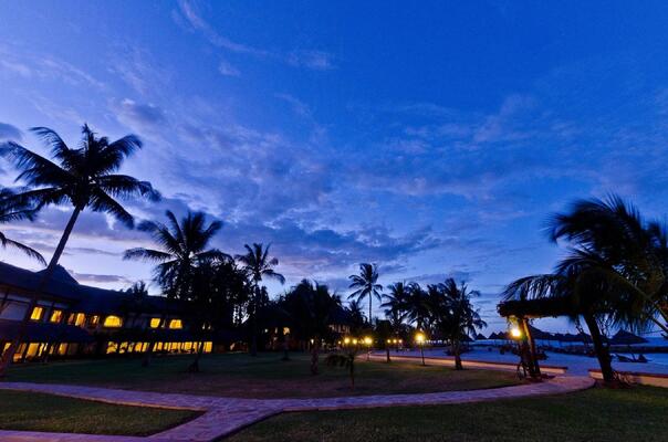 White Sands Beach Hotel