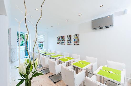 2Inn1  Kensington
