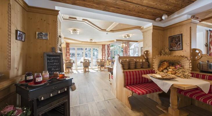 Hotel Chesa Valese