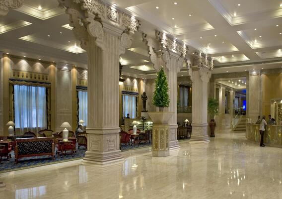 Sheraton Grand Pune Bund Garden Hotel