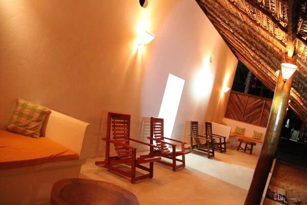 Roshanne Beach Resort