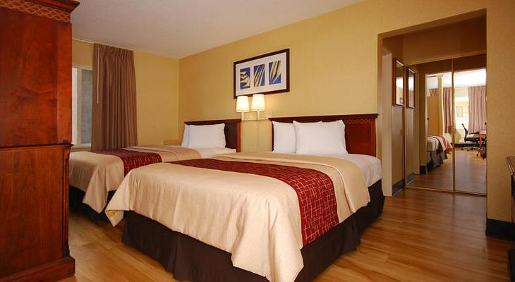 Baymont by Wyndham San Diego Downtown