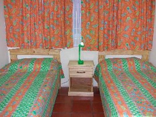 Nemoy Guest House