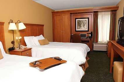 Hampton Inn Pittsburgh / Greentree