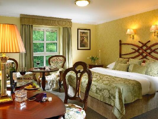 Dromhall Hotel