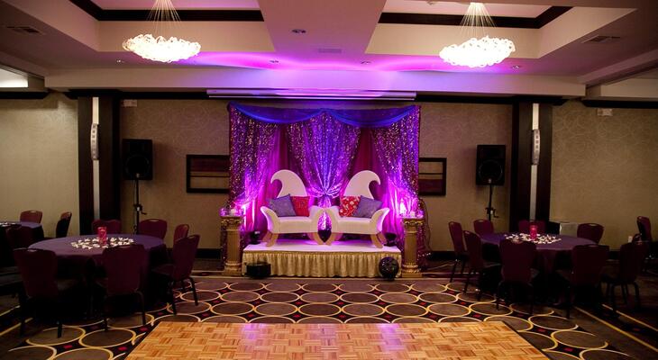 Holiday Inn Express & Suites North Dallas at Preston, an IHG hotel