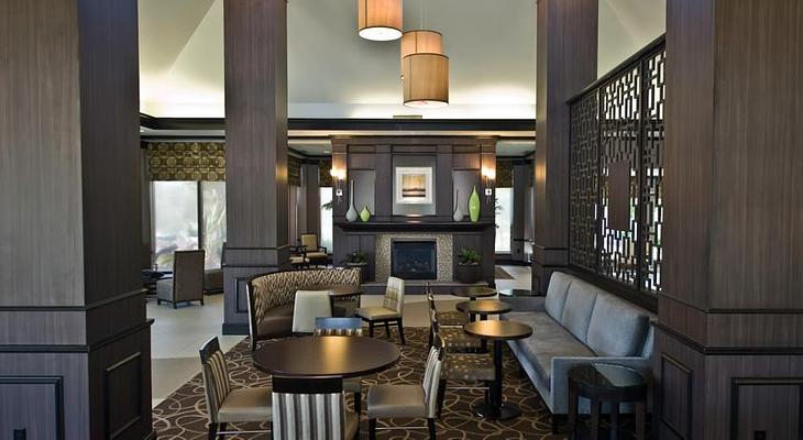 Hilton Garden Inn Austin Northwest / Arboretum