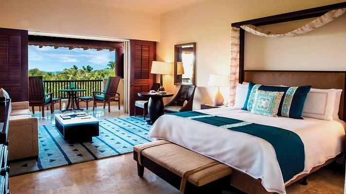 Four Seasons Resort Punta Mita