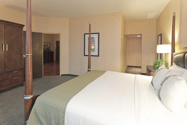 Holiday Inn Sacramento Downtown - Arena, an IHG Hotel