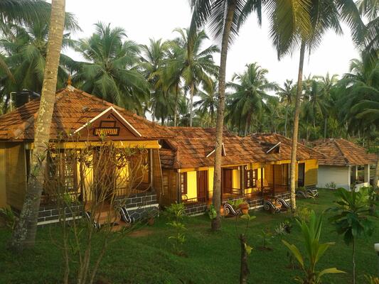 Maadathil Cottages
