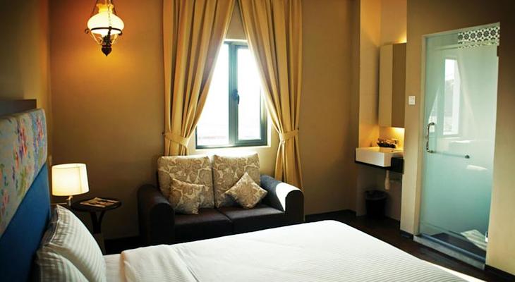 The Grand Jade Hotel