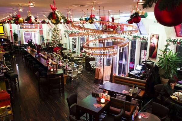 Cafe Extrablatt
