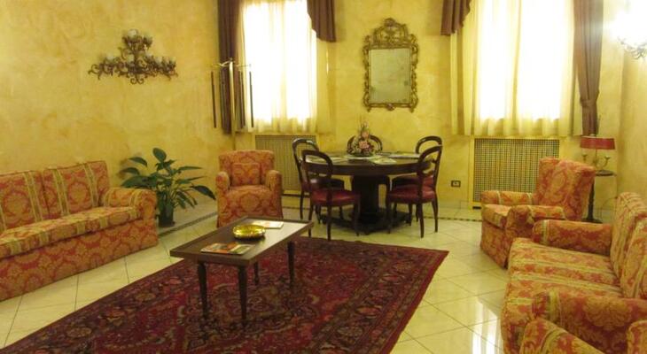 Hotel Roma