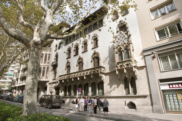 Casa Macaia (Palau Macaya)